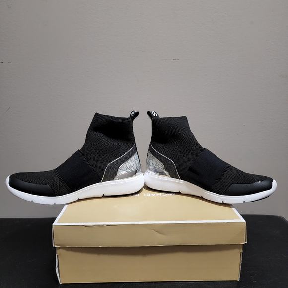 Michael Kors Sterling Strech Sneakers - Picture 7 of 8